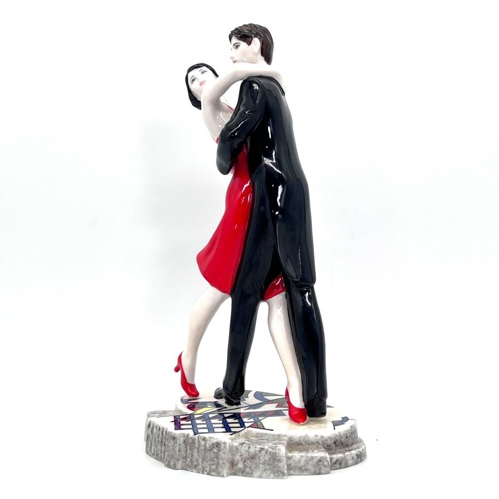 Wedgwood Tango Fine Bone China Limited Edition Figurine No. 205 By J Bromley 11" - Picture 8 of 16